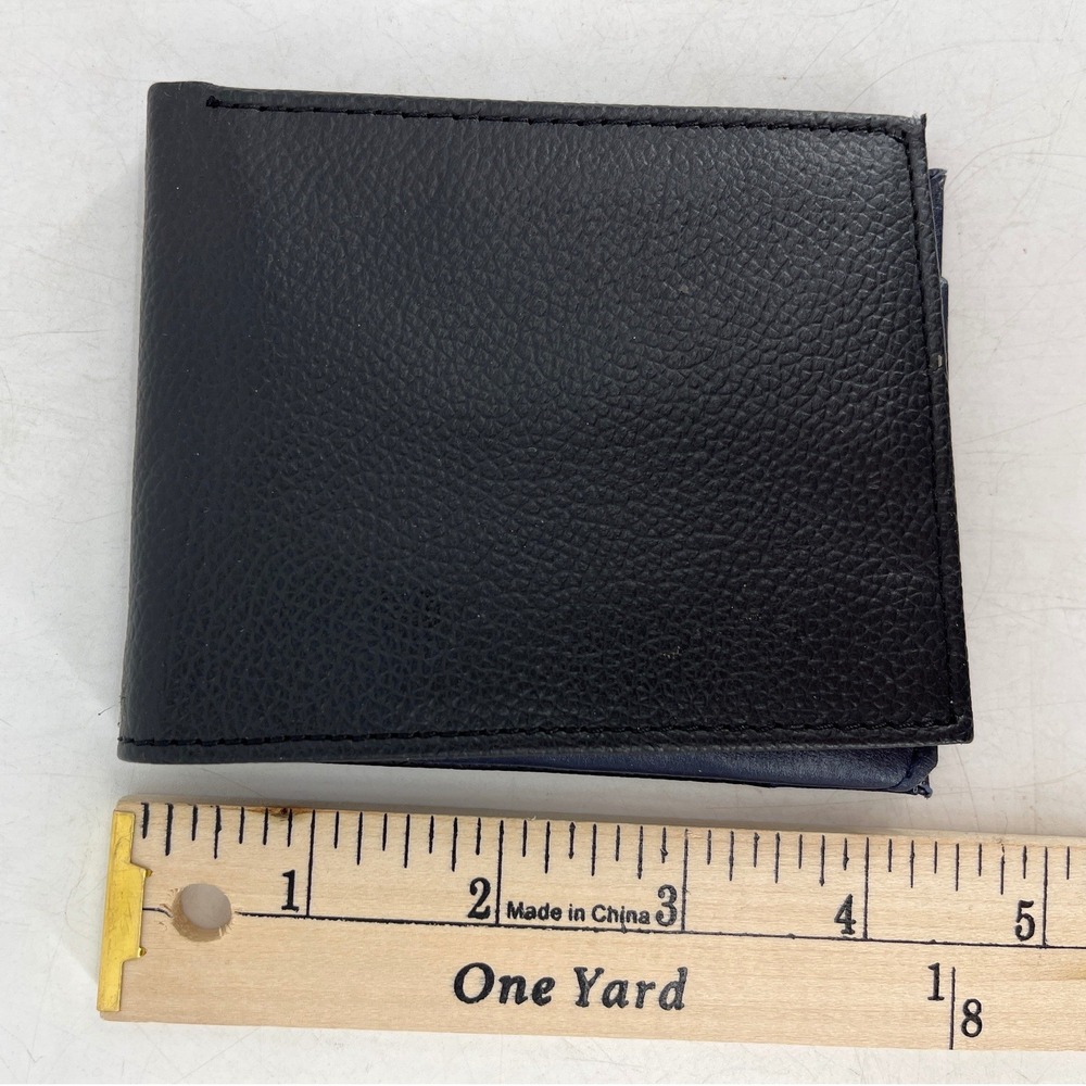Tommy Hilfiger Bifold Wallet Mens OS Black Navy Blue Excellent Leather ID Window - Picture 2 of 5